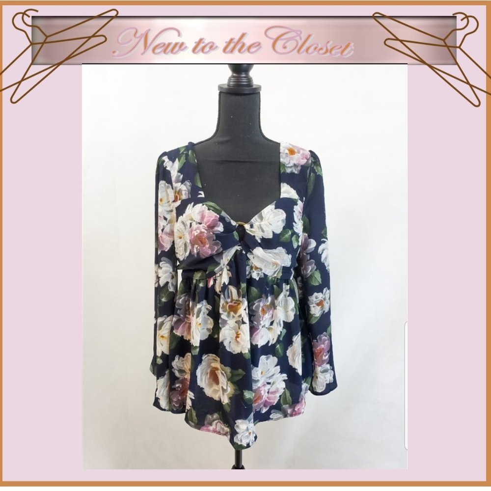 Boho Floral Keyhole Opening Blouse